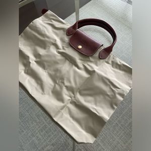 Longchamp tan bag